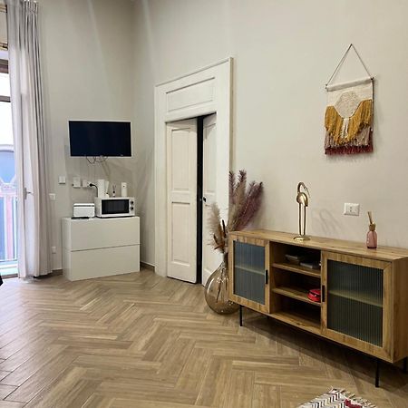 Scio' Apartment-Centro Storico- ナポリ エクステリア 写真